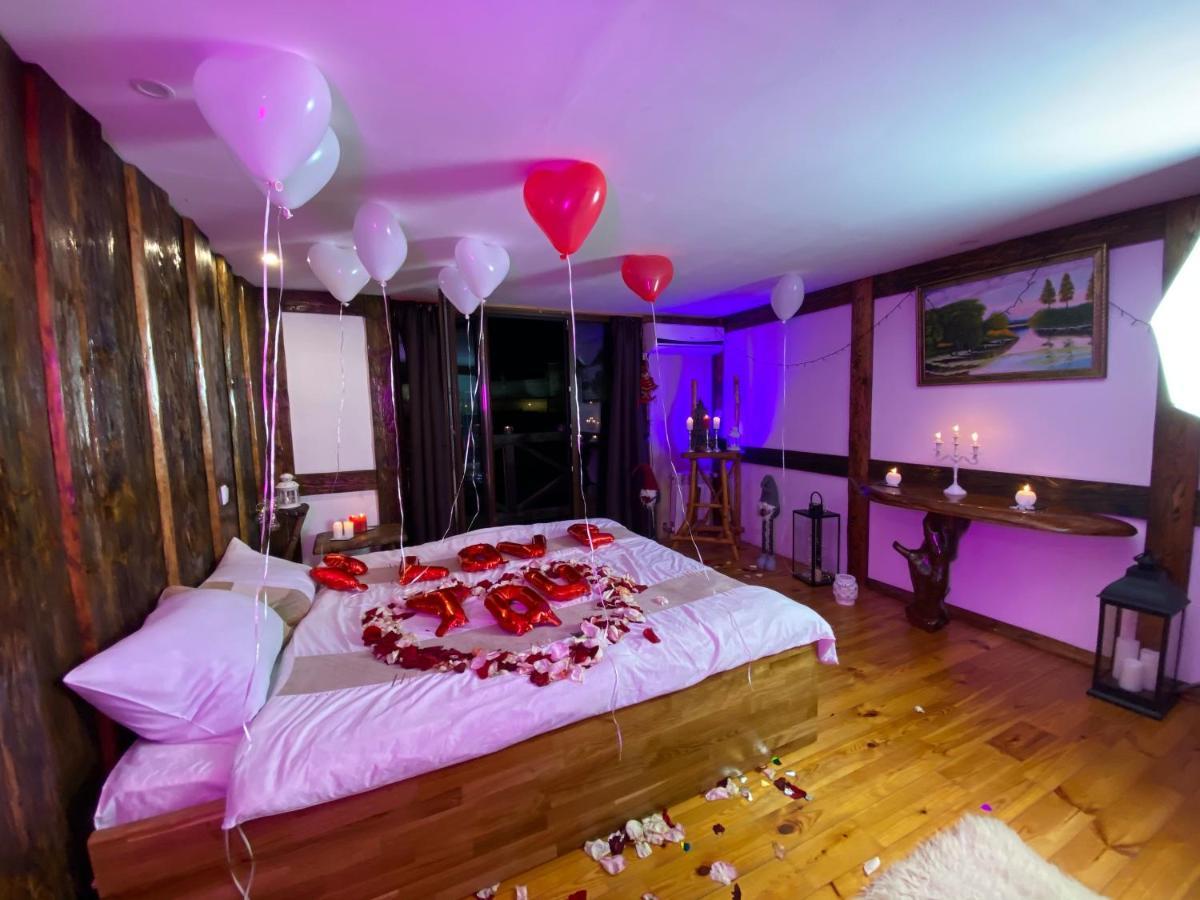 Nazar Stodolya Hotel Kamjanets-Podilsky Buitenkant foto