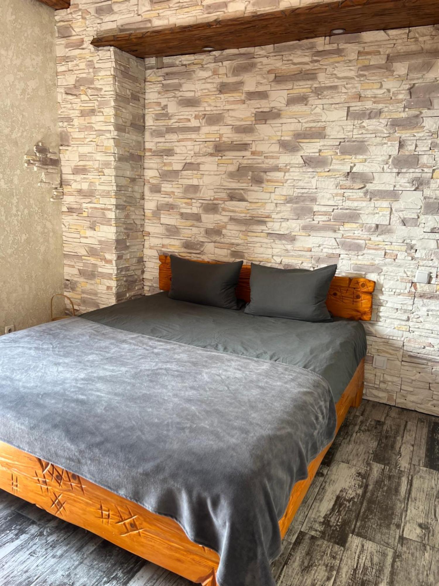 Nazar Stodolya Hotel Kamjanets-Podilsky Buitenkant foto
